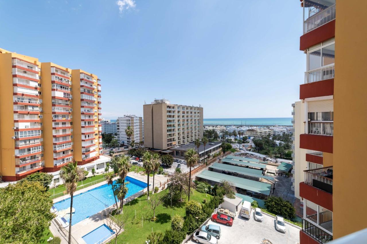 Apartamento Benalmadena Puerto Marina Lägenhet Exteriör bild
