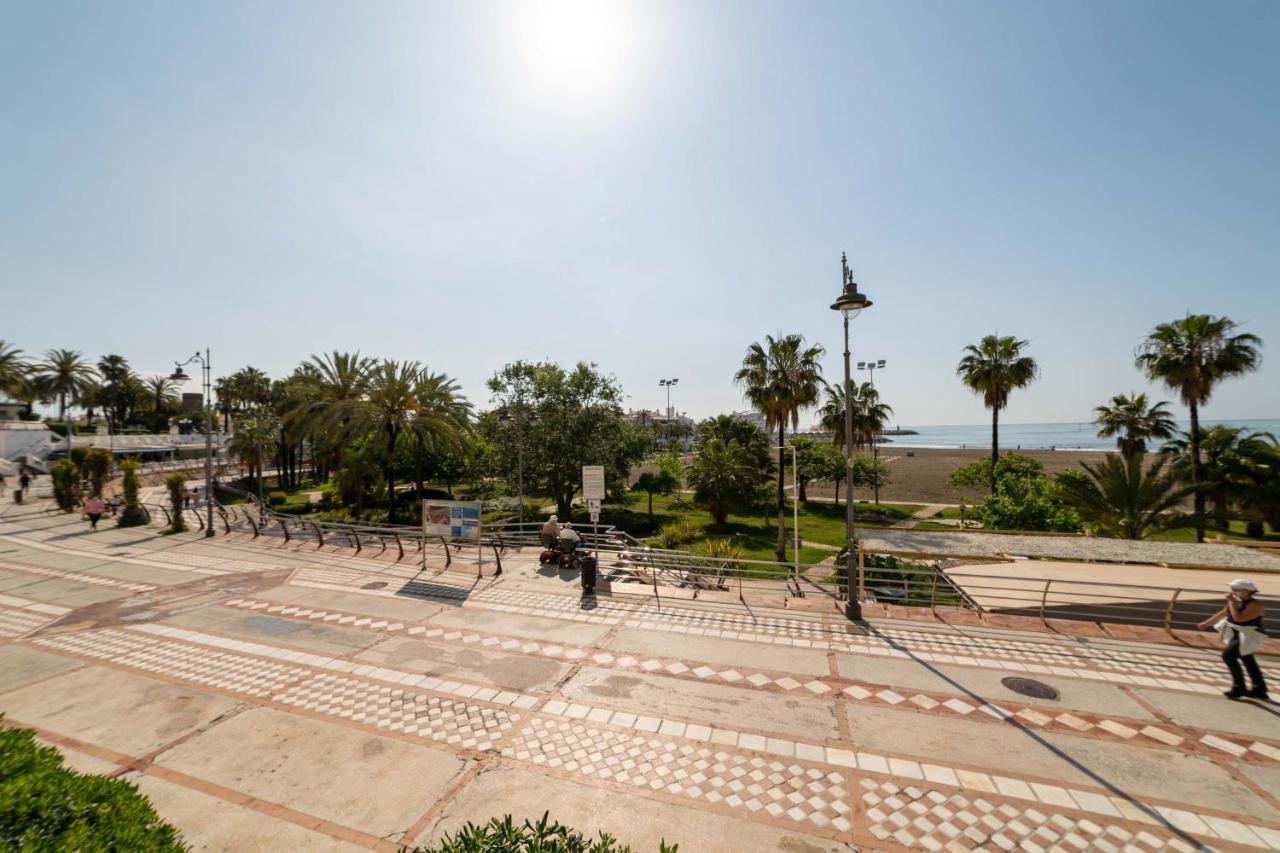 Apartamento Benalmadena Puerto Marina Lägenhet Exteriör bild