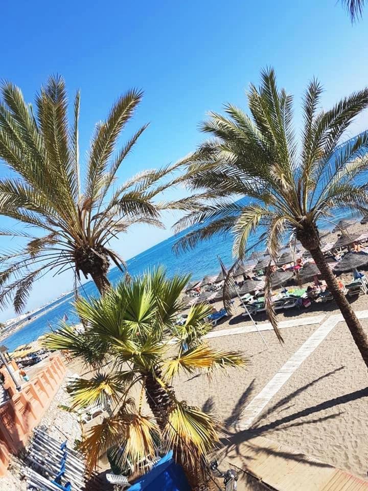 Apartamento Benalmadena Puerto Marina Lägenhet Exteriör bild