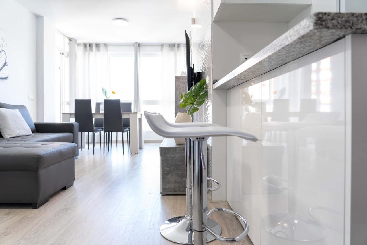 Apartamento Benalmadena Puerto Marina Lägenhet Exteriör bild