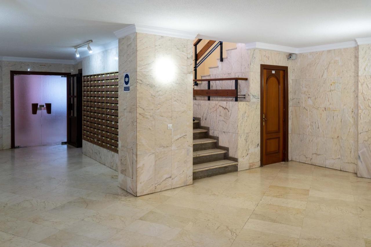 Apartamento Benalmadena Puerto Marina Lägenhet Exteriör bild