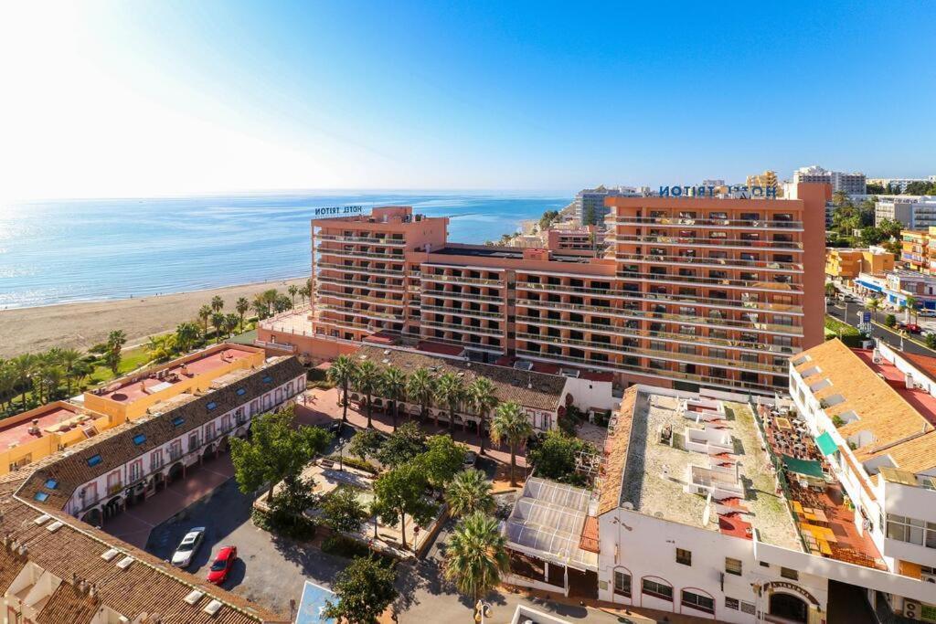 Apartamento Benalmadena Puerto Marina Lägenhet Exteriör bild