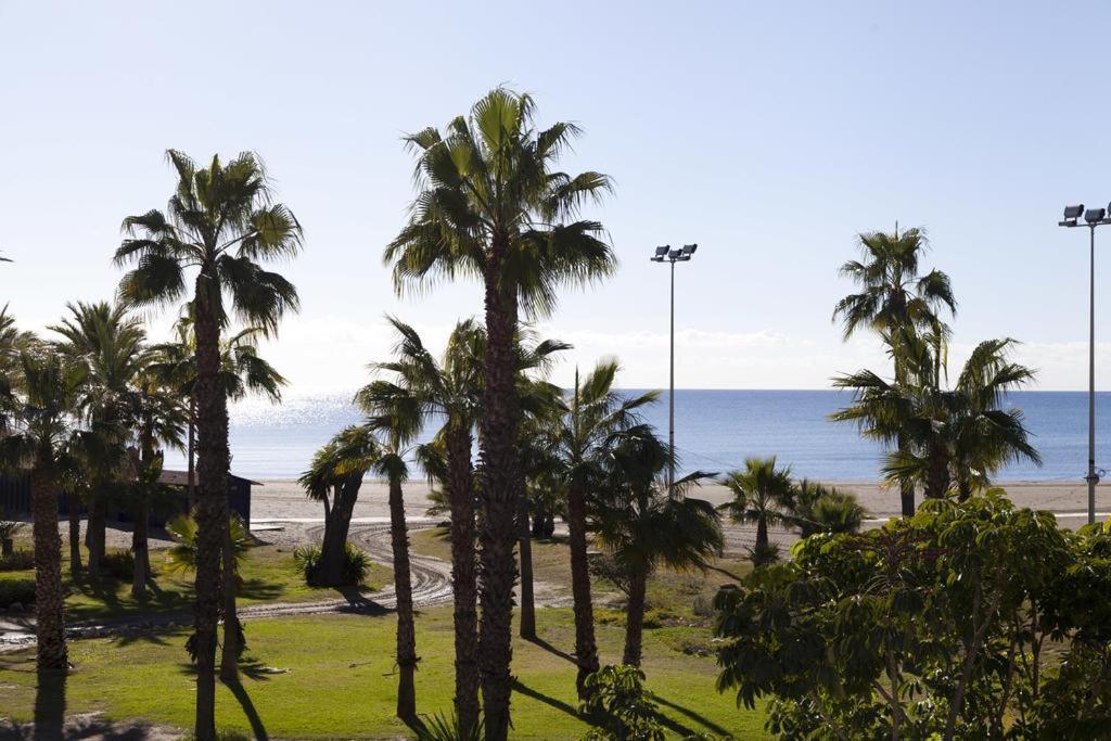 Apartamento Benalmadena Puerto Marina Lägenhet Exteriör bild