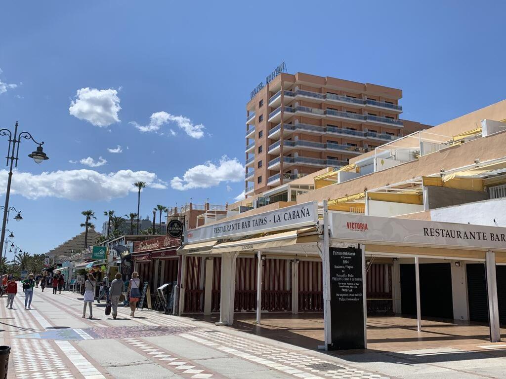 Apartamento Benalmadena Puerto Marina Lägenhet Exteriör bild