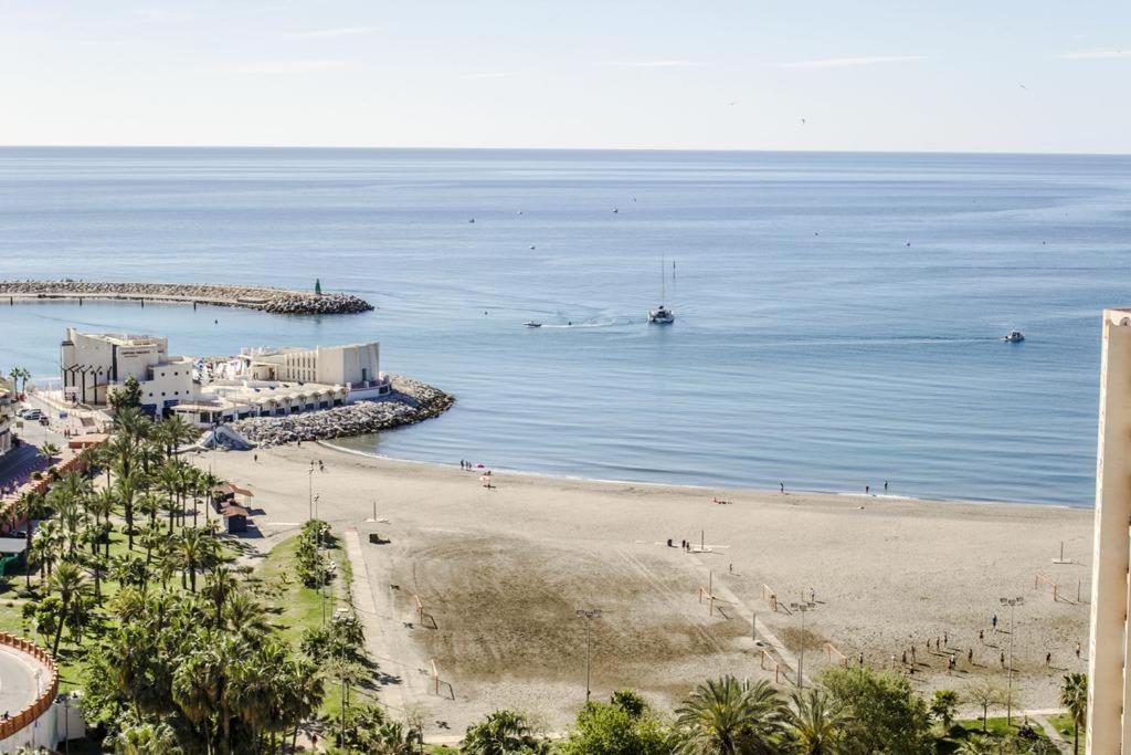 Apartamento Benalmadena Puerto Marina Lägenhet Exteriör bild